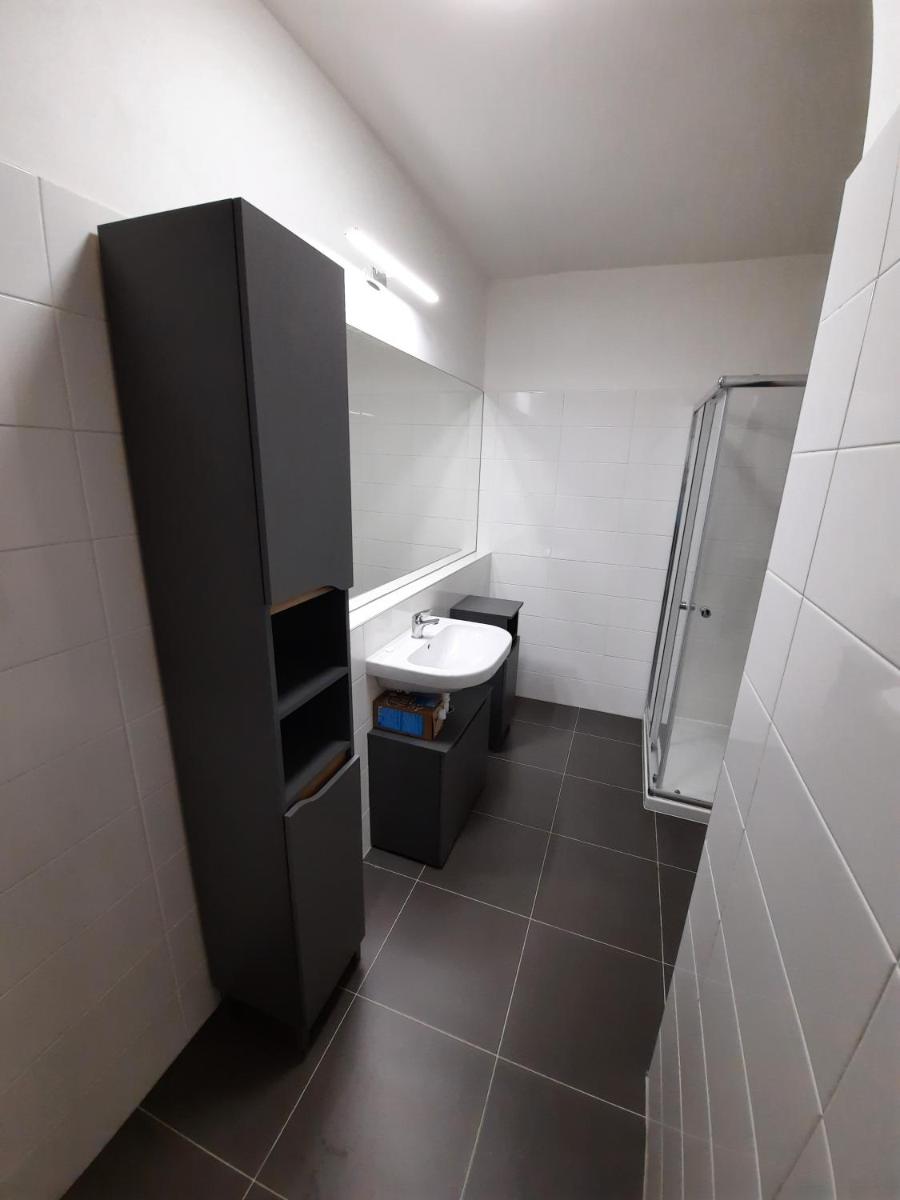 Apartman Vbloku - Housity