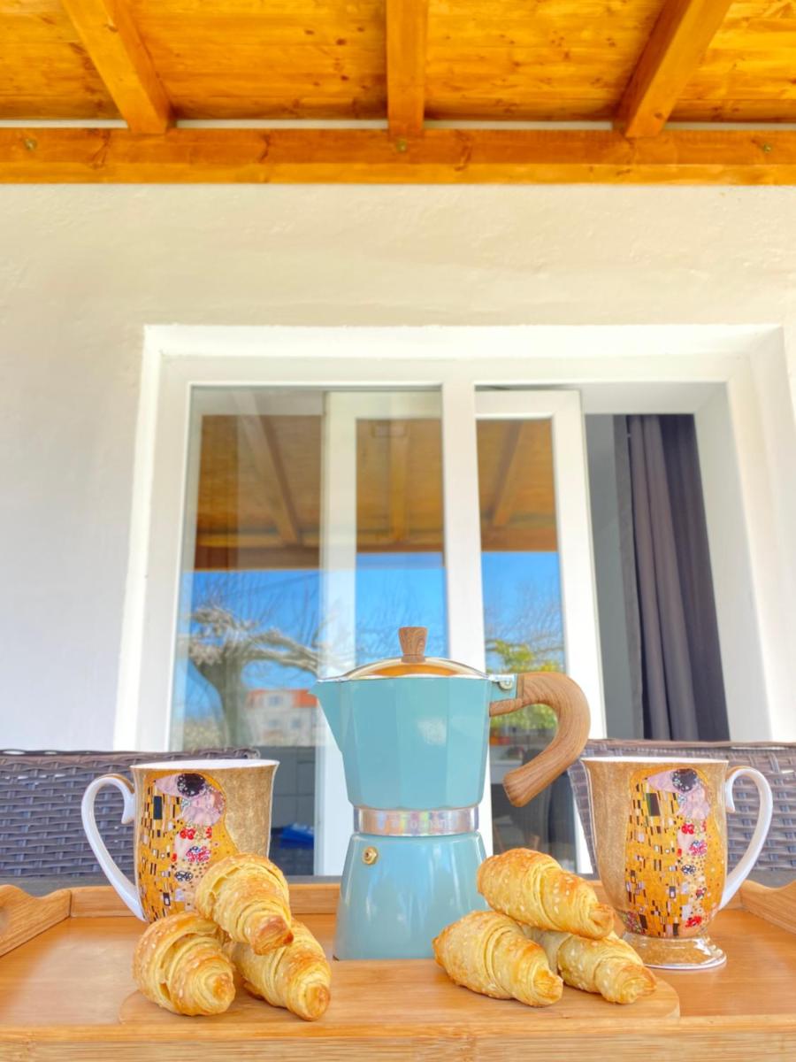 Holiday House Lucia - Housity