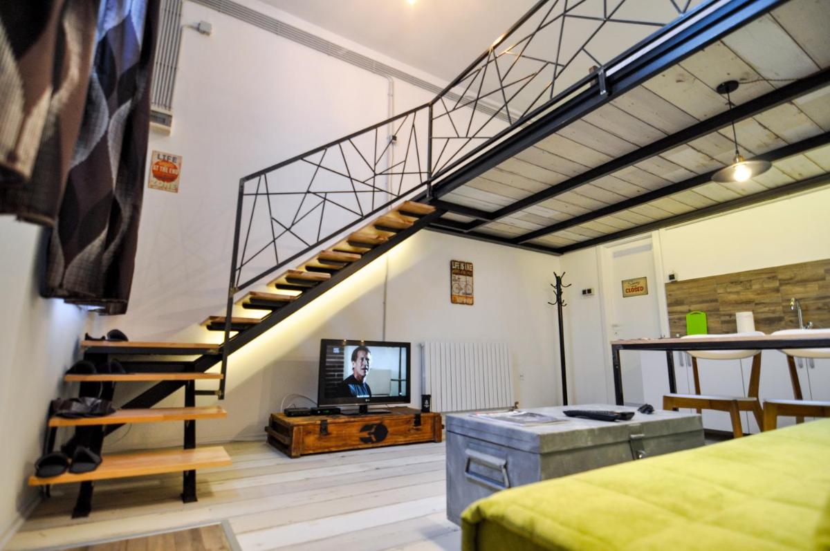 Altitude Loft - Housity