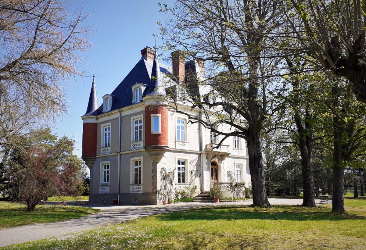 Domaine du Perrier - Housity