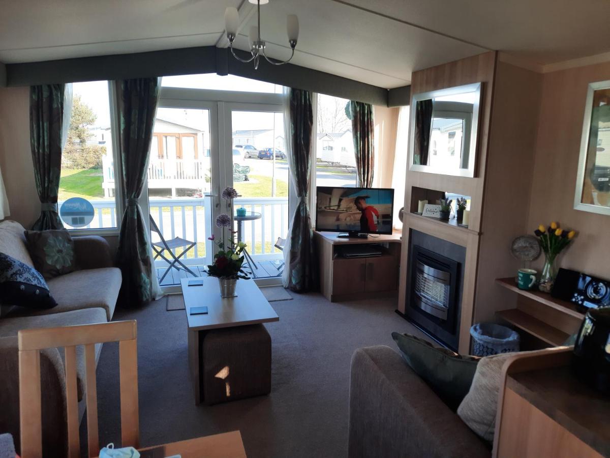 Church Farm Haven Holiday Park - Housity