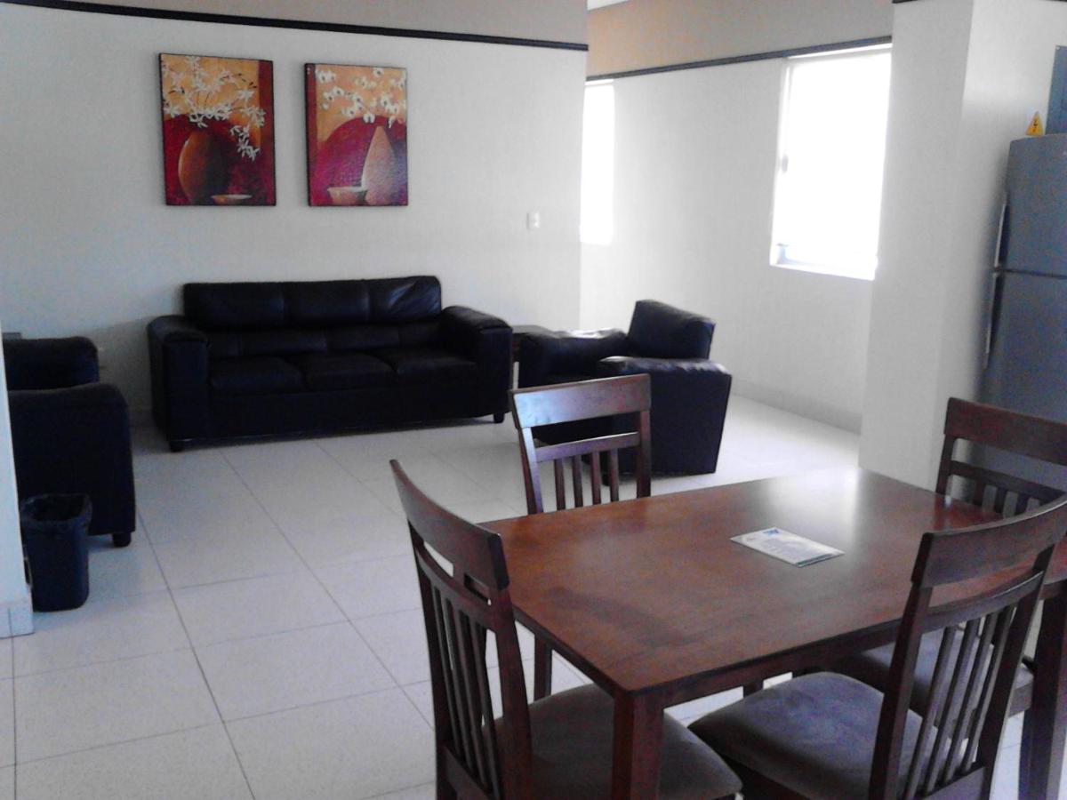 Jalyd Inn - Housity