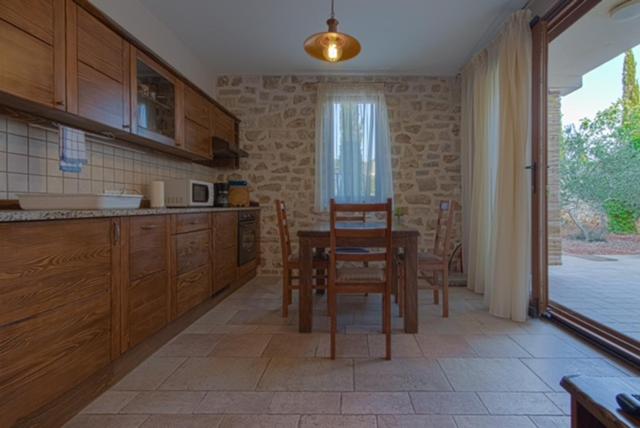Villa Nikolina - Housity