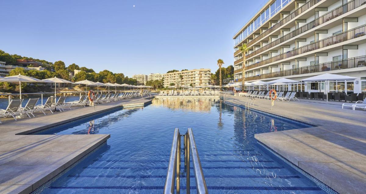 Piscina en o cerca de Globales Cala Viñas Adults Only 16+