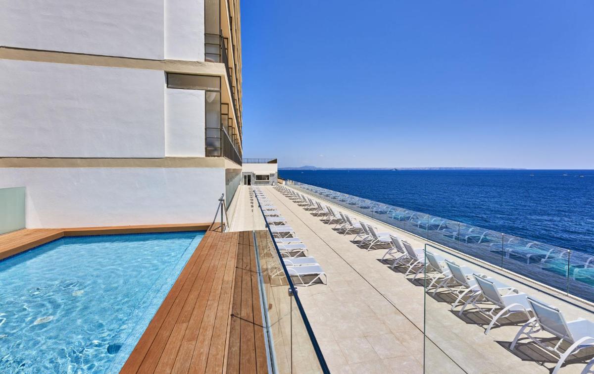 Piscina en o cerca de Globales Cala Viñas Adults Only 16+