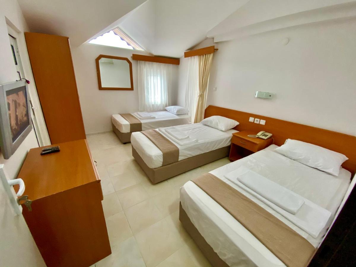 Amanda Hotel - Housity