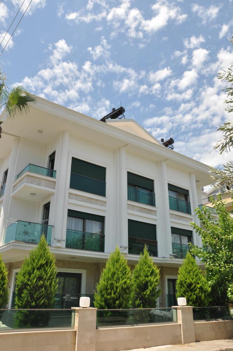 X SUITE APART - Housity