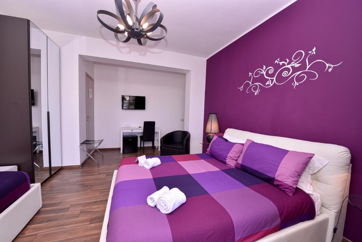 Symposium Bed&Breakfast - Hizvo