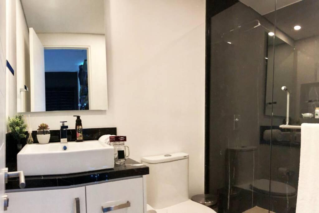Real View Towers E606 - Housity