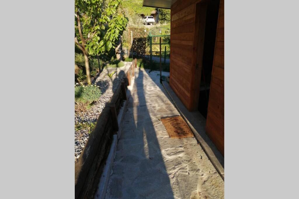 Suitetrails - La Casetta di Molly tra ulivi e roseto