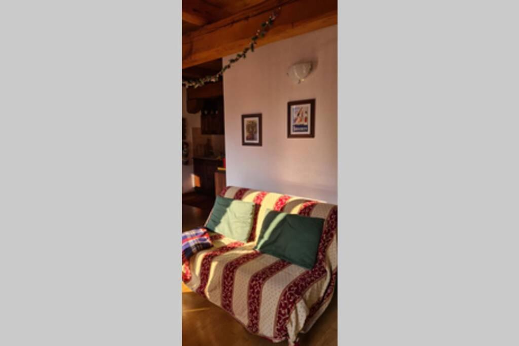 La casa sul fiume - Housity