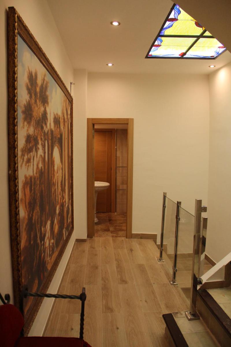 Hostal Poeta Machado - Housity