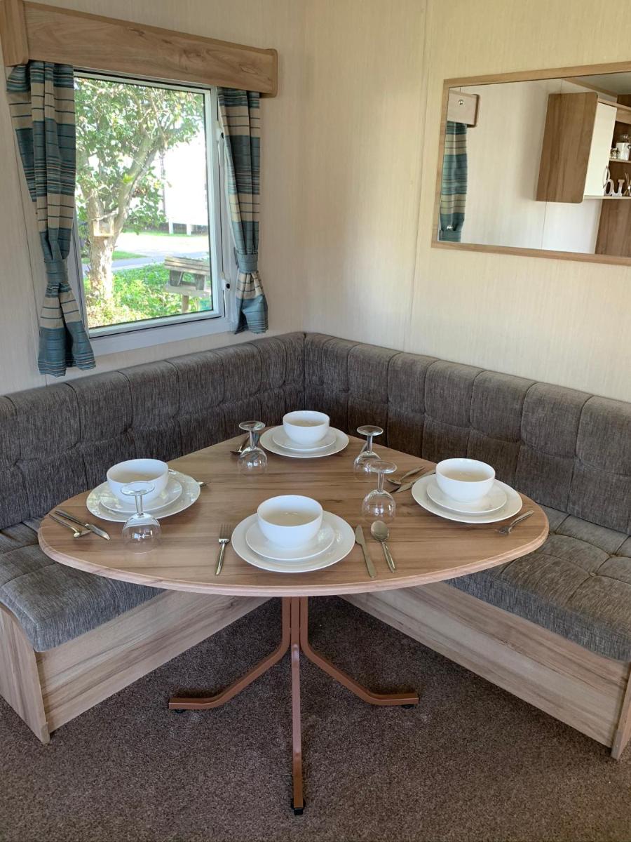 Home from Home Caravan Hire, Haven’s Thorpe Park, Cleethorpes - Housity
