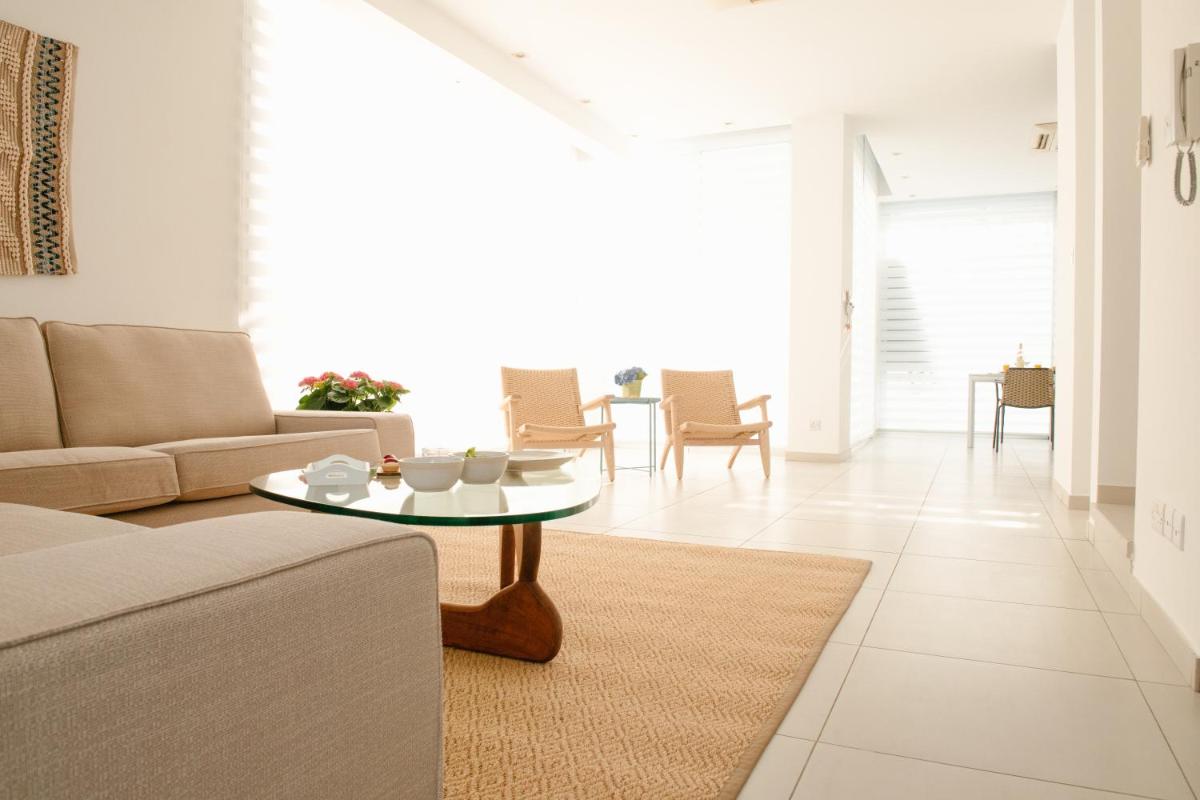 Suitetrails - Touch Blue Residences