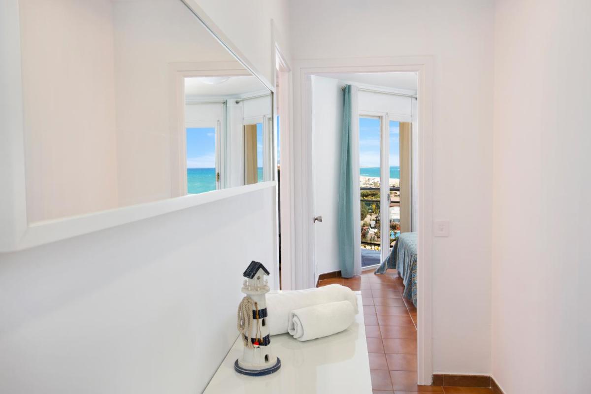 Santa Susanna Sunrise Apartment - Housity
