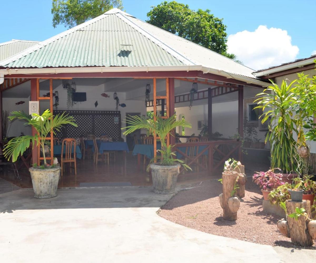 Rising Sun Guesthouse - Housity
