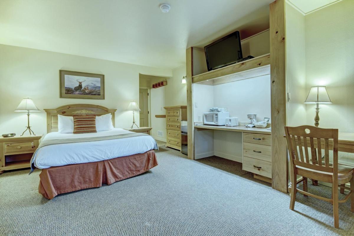 Seventh Mountain Resort - Housity