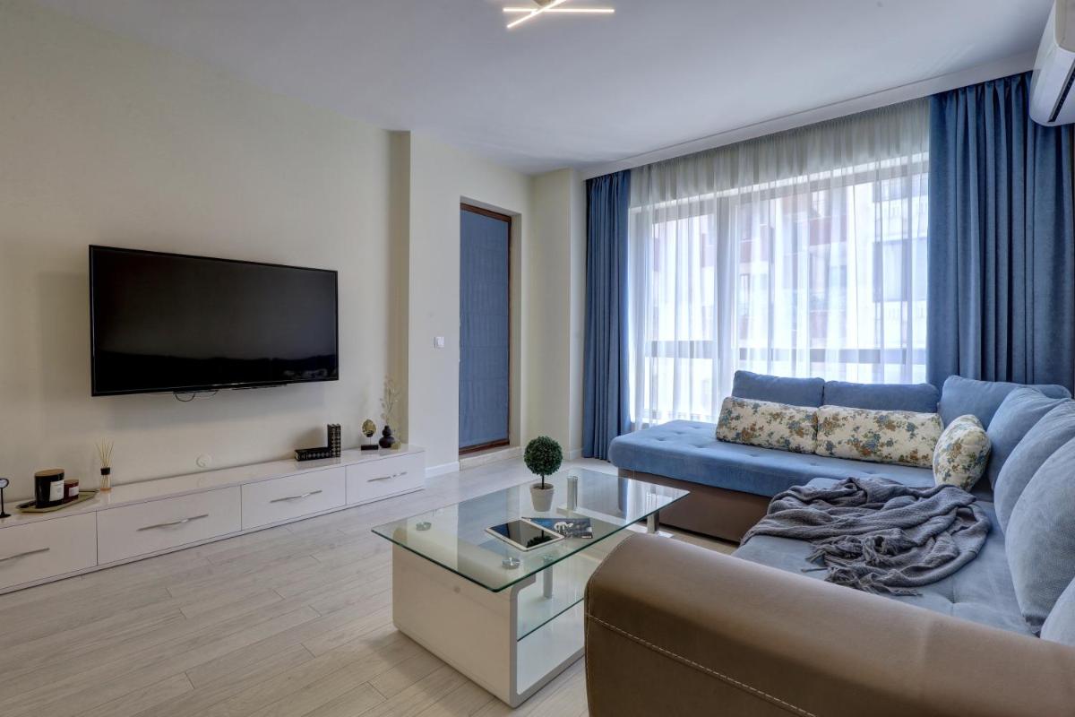 Luxury center apartments in Grand Karavel - Hizvo