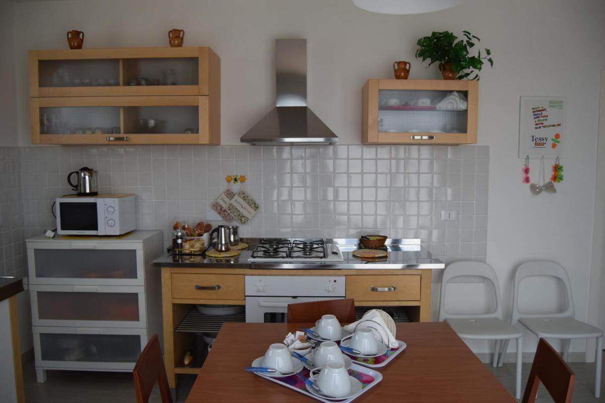 Casa Vacanza e per lavoro Tessyhouse - Housity