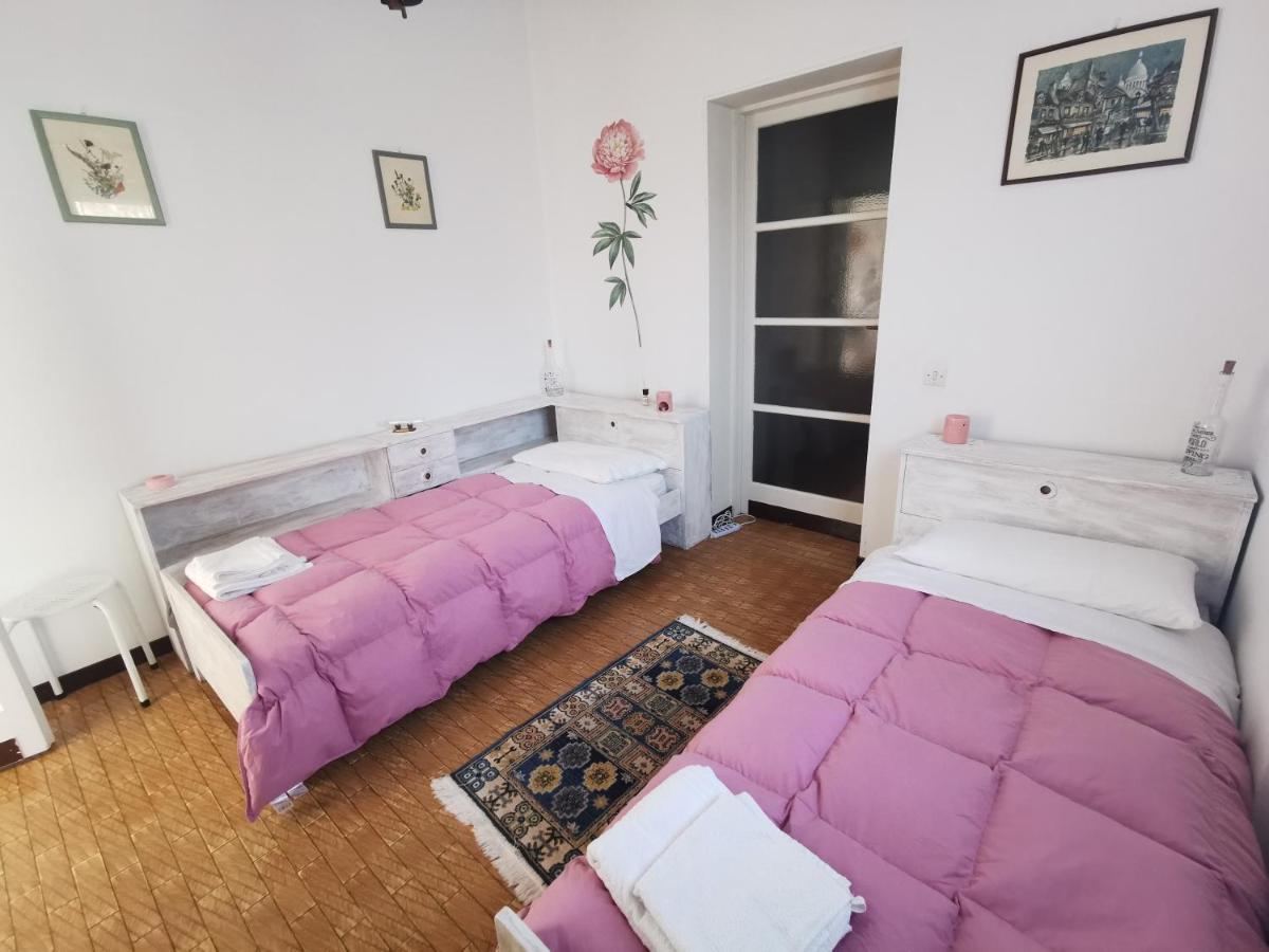 Grandma's garden house - Housity