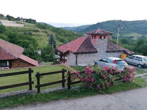 Apartman Gradac Deguric - Housity