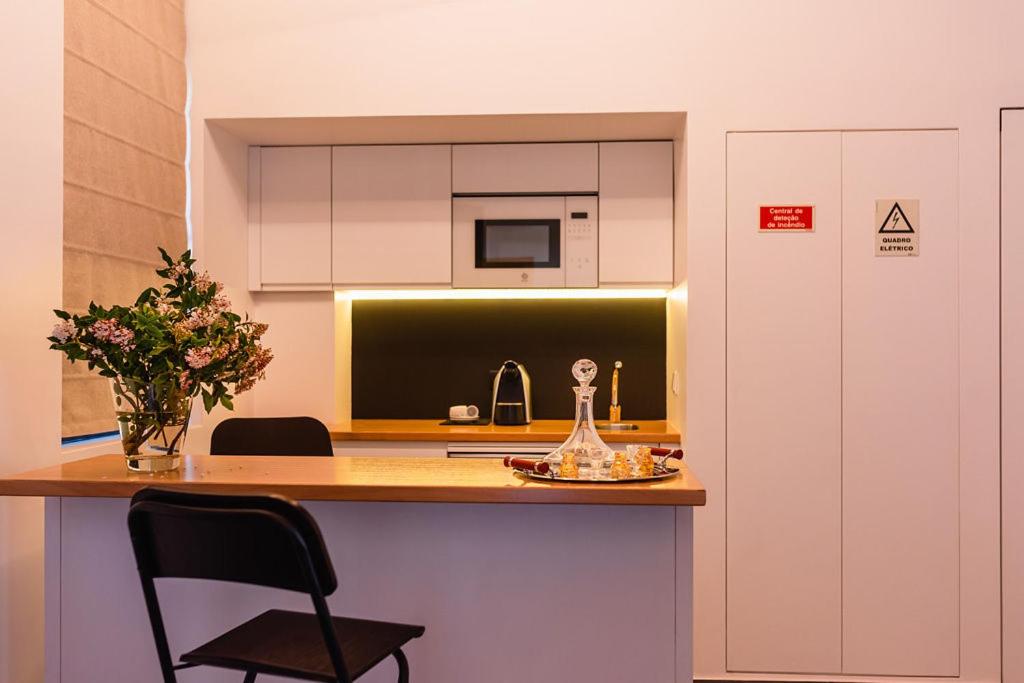 Gamboas Place - Housity