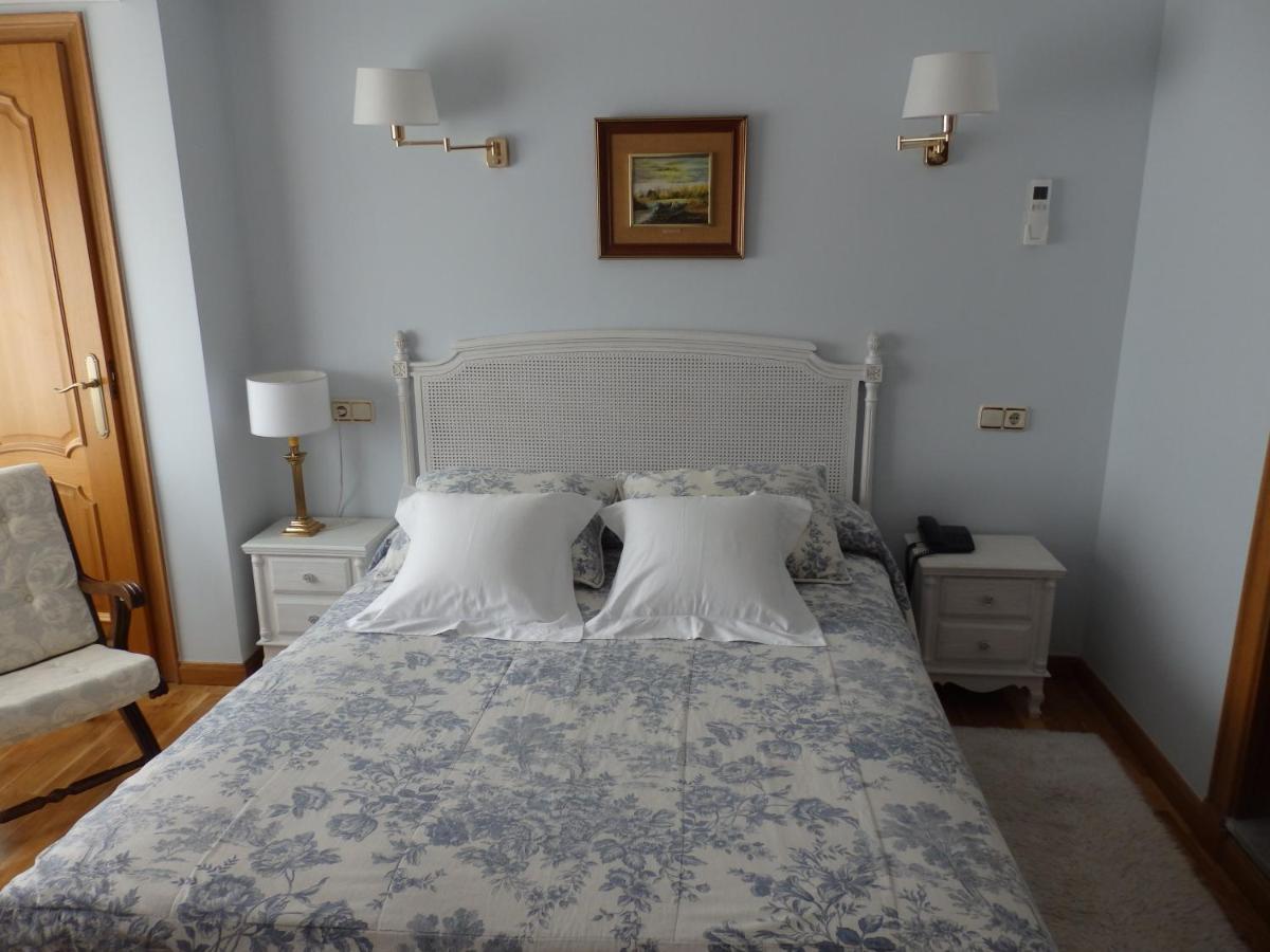 Hotel Aranda - Housity