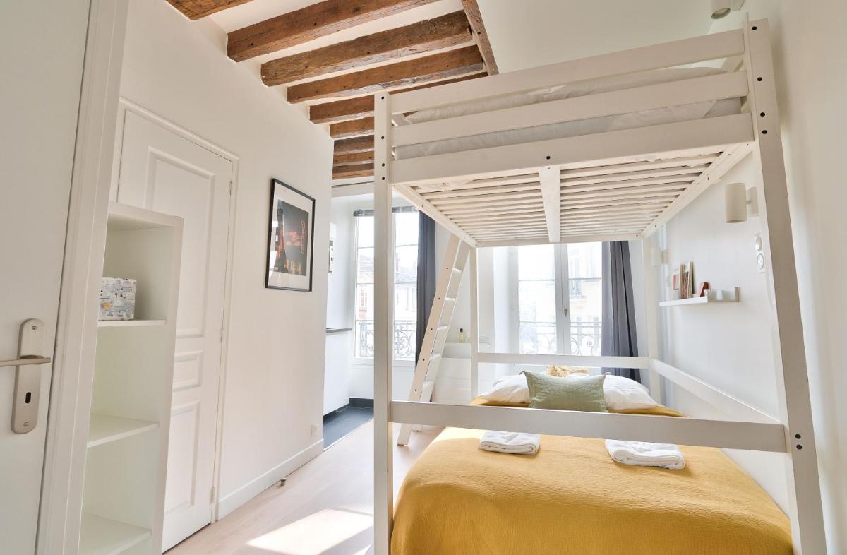 NEW Mezzanine Studio in the Heart of Paris (4F) - Housity