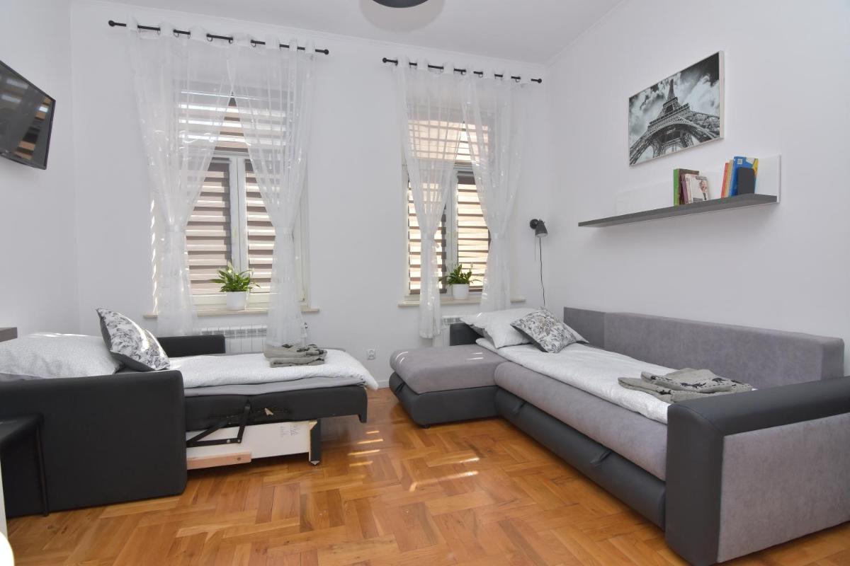 Studio Sanowa - Housity