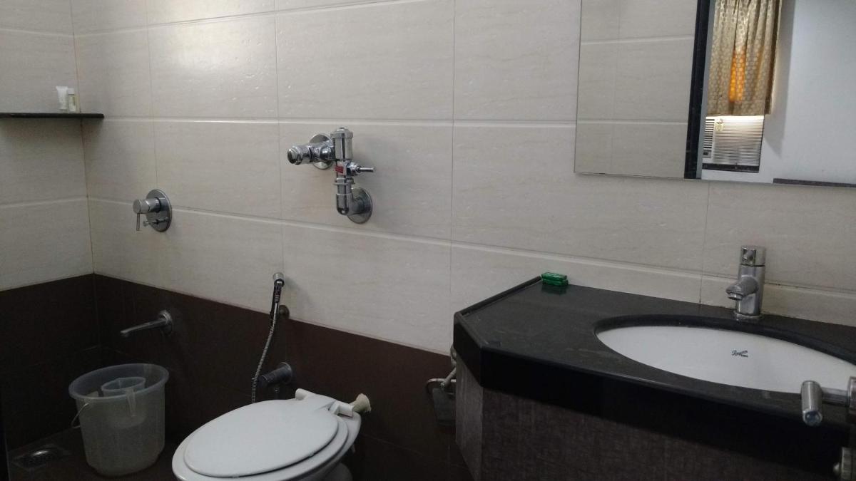 Eco Rooms NON-AC - Housity