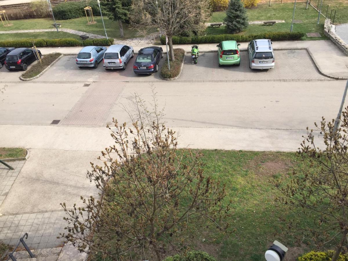 Szeki Apartman - Housity
