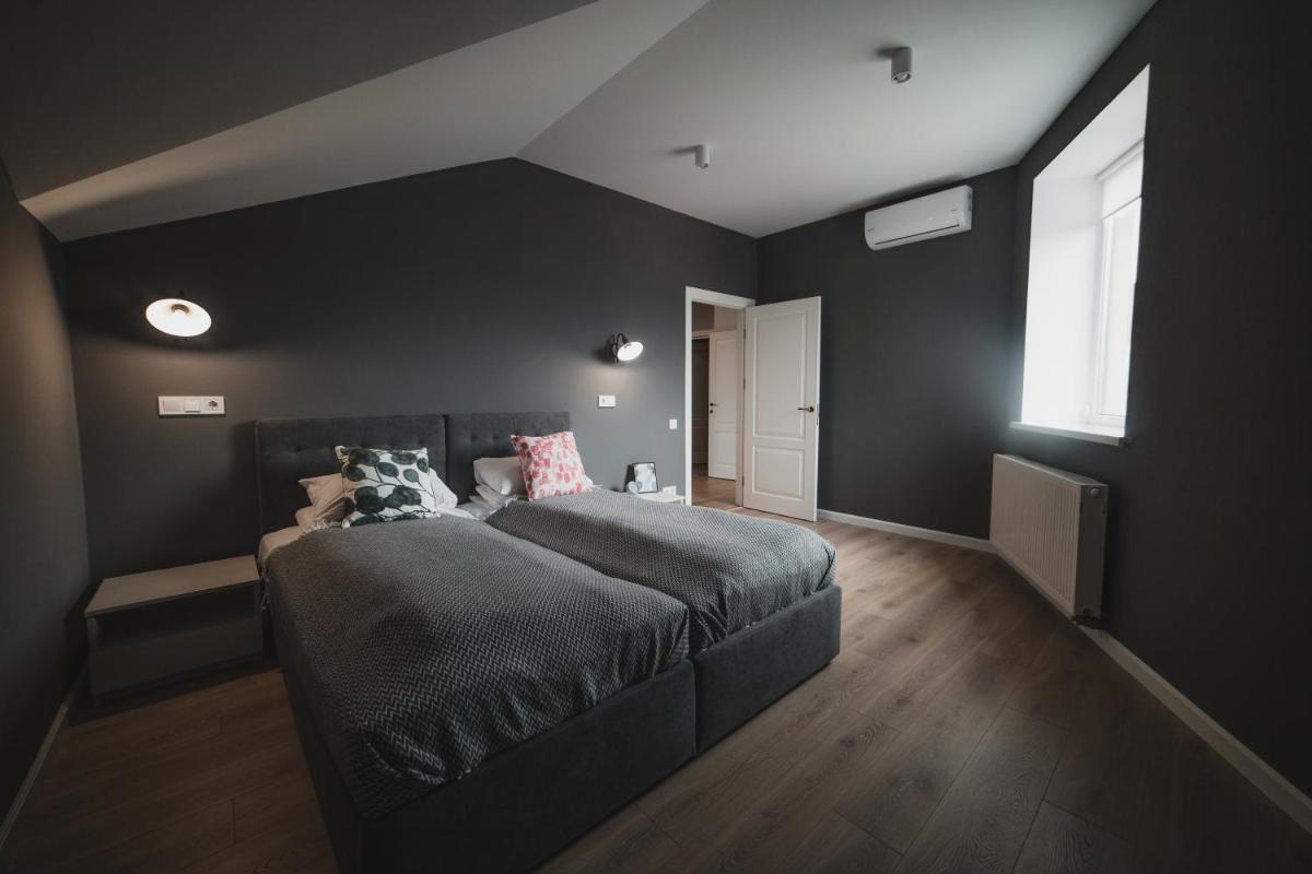 Kostjukowski Apartments Mudroho 12 V - Housity