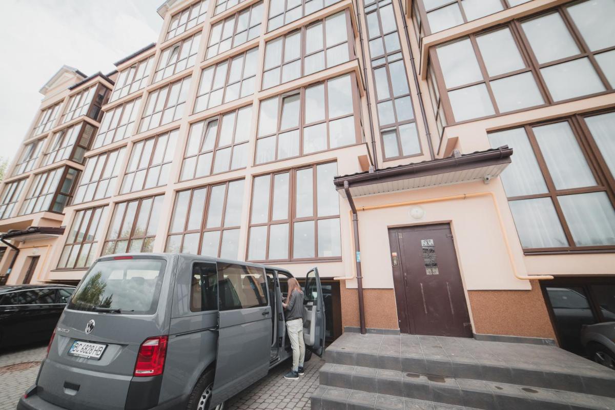 Kostjukowski Apartments Mudroho 12 V - Housity