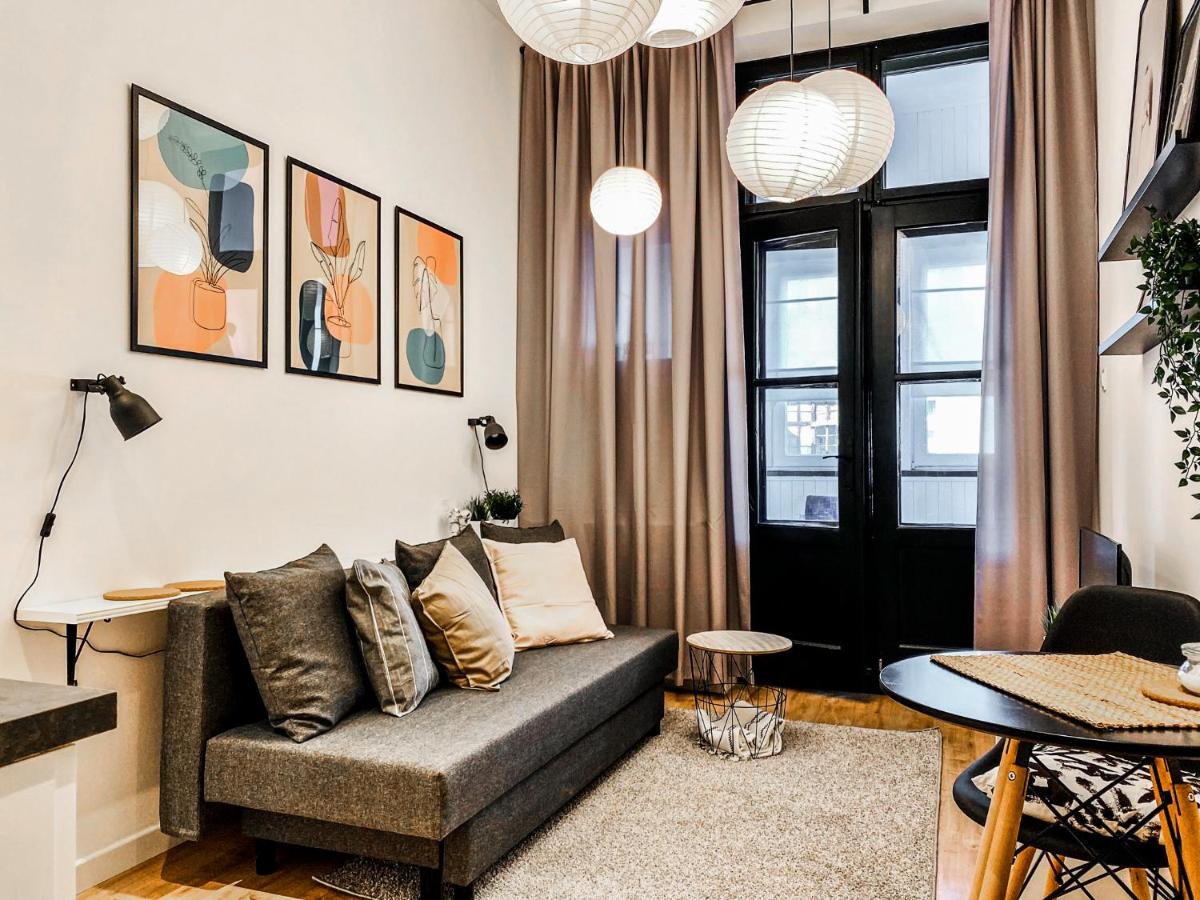 Cozy Apartment in the heart of Jewish District - Housity