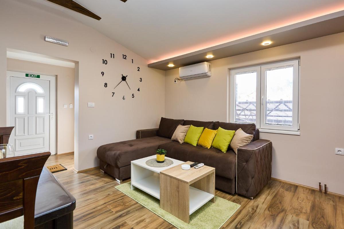 AquaLux 2 - Housity
