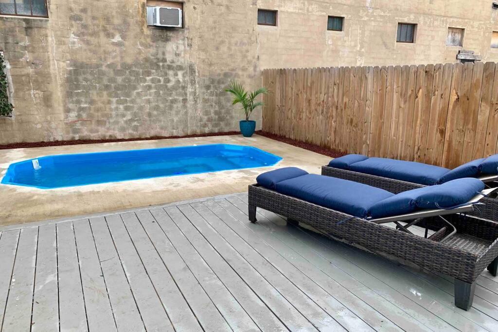 Historic home with heated Mini Pool walking distance to downtown San Antonio! - Housity