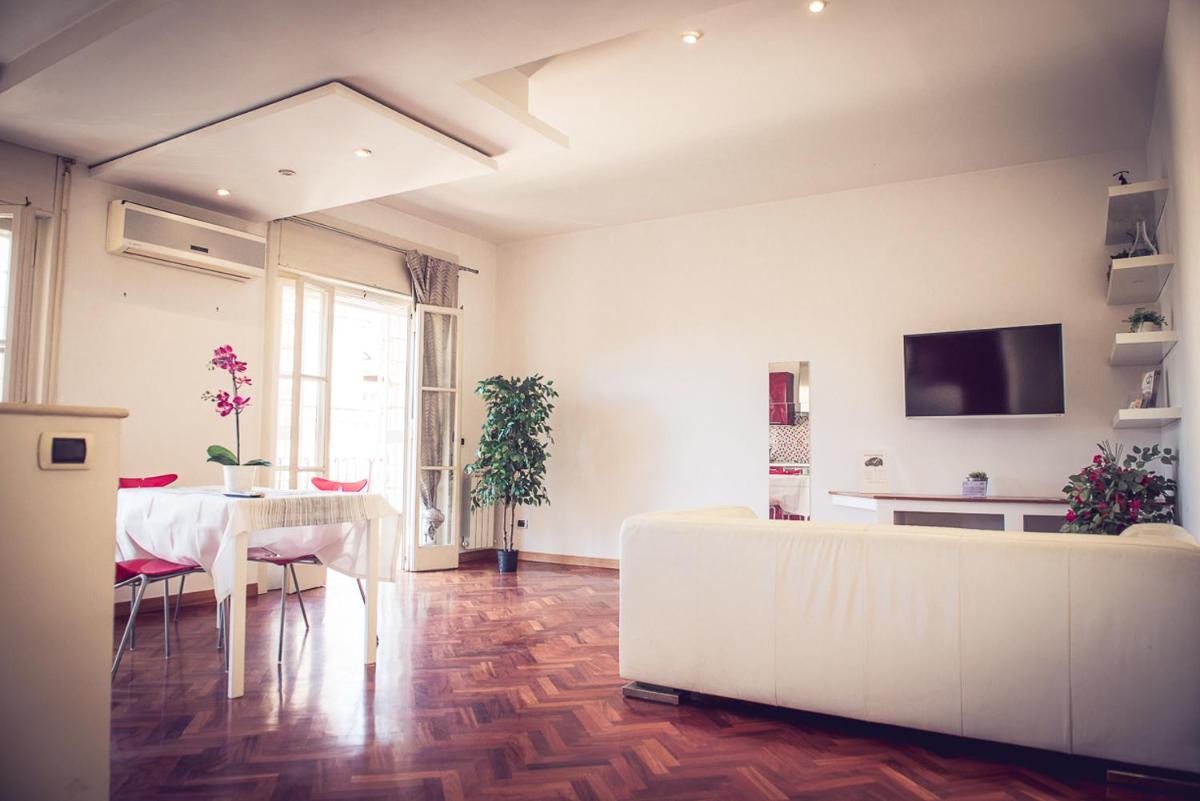 Appartamento Gaudi - Housity
