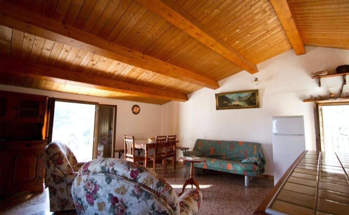 Charming Apartment with Pool Badolato 50 sqm - Housity