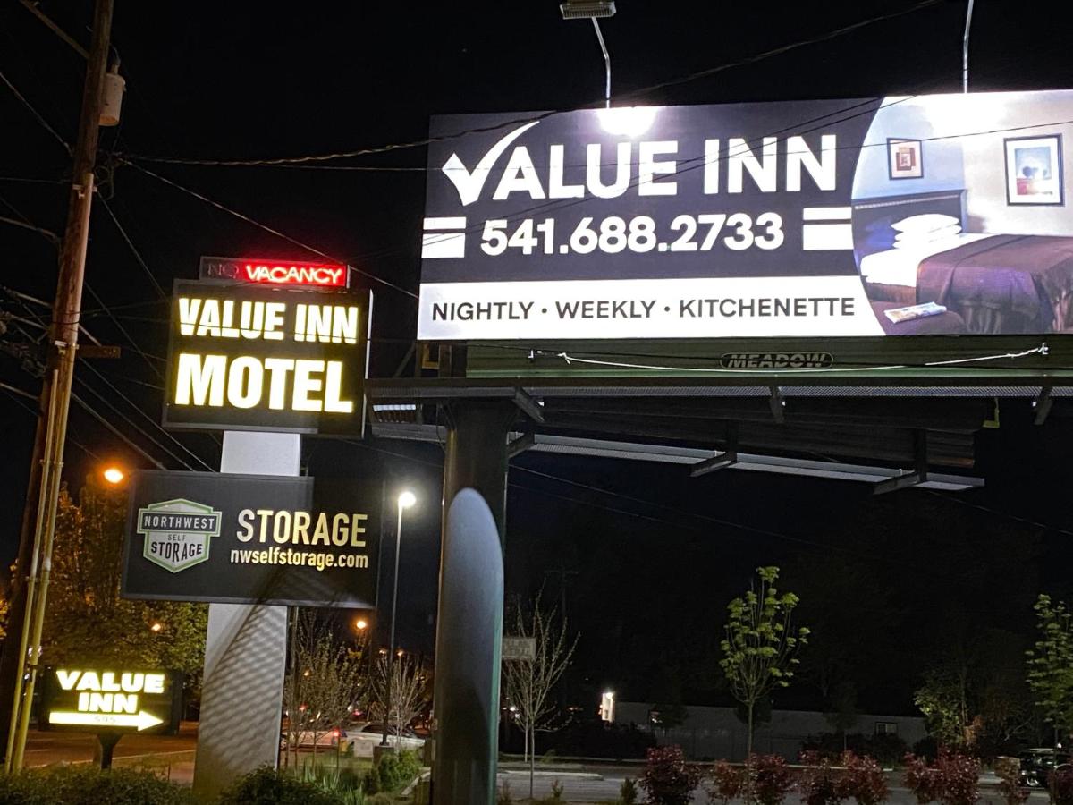 Value Inn Motel EUGENE AIRPORT - Housity