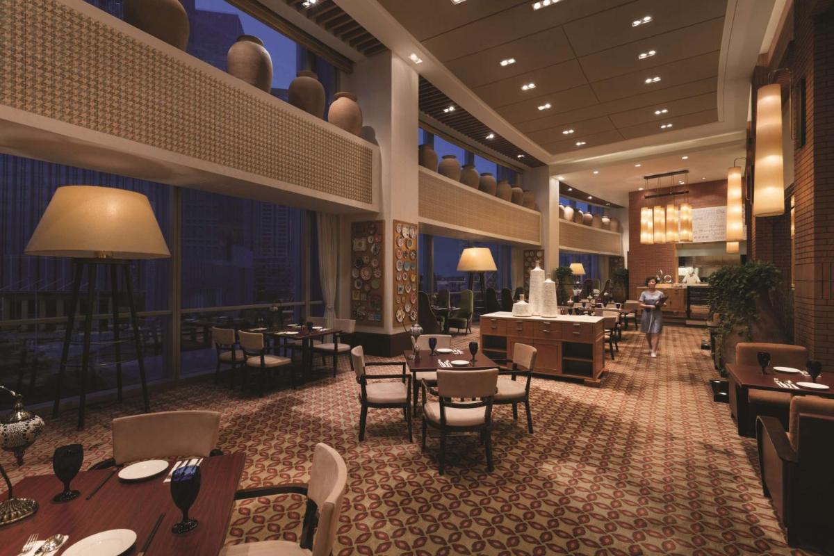 Shangri-La Qingdao - May Fourth Square - Housity