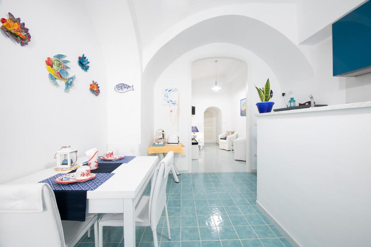 Atrani Apartments on the Amalfi Coast, air-purified, close to the beach and easy access - Housity