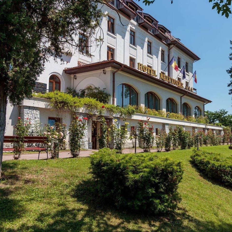 Hotel Belvedere - Housity