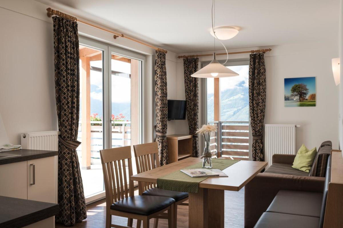 Apparthotel Zunneler - Housity