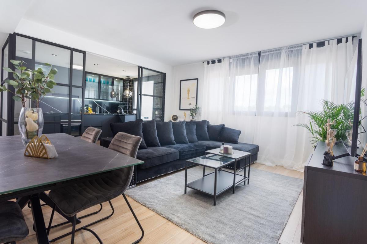 EdSam BLACK&GREY - Housity