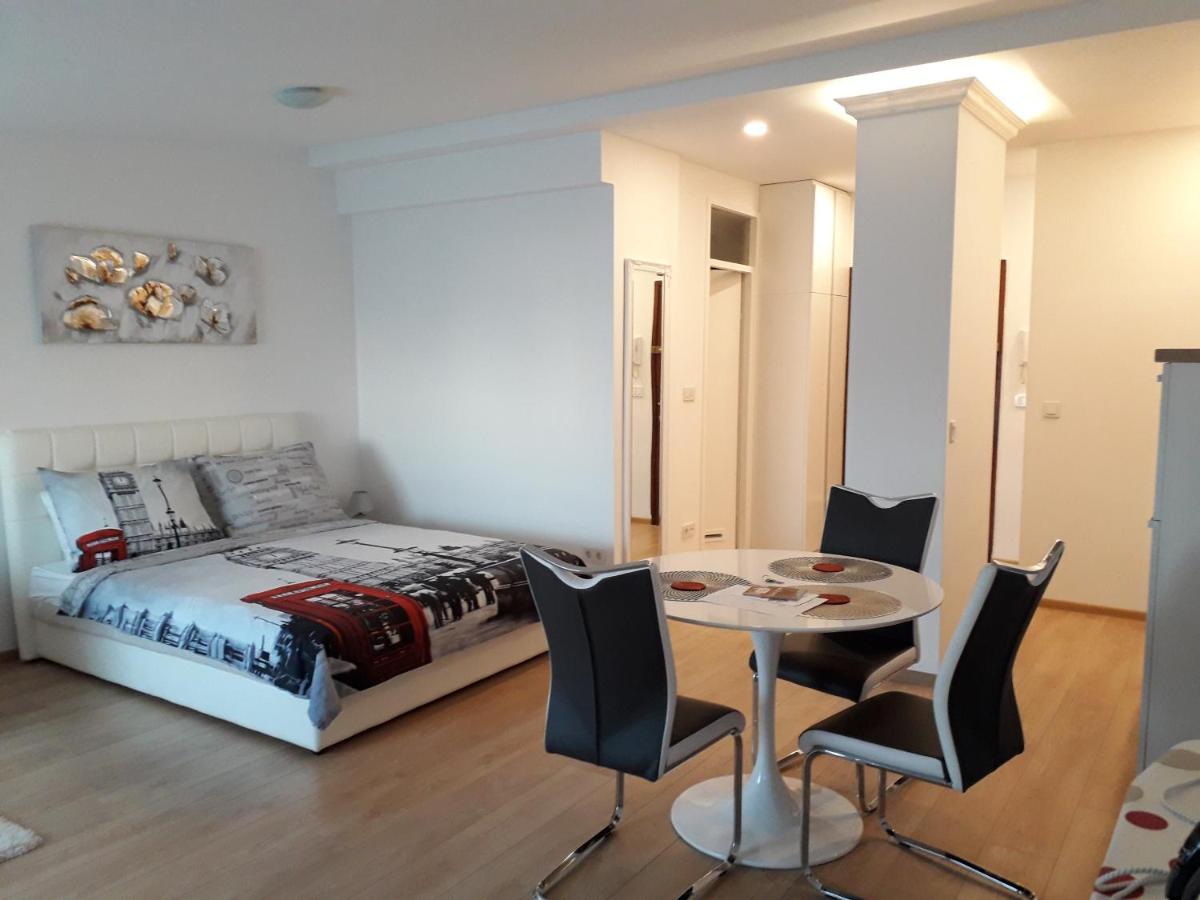 Suitetrails - APARTMAN MMVG STUDIO Zagreb Airport