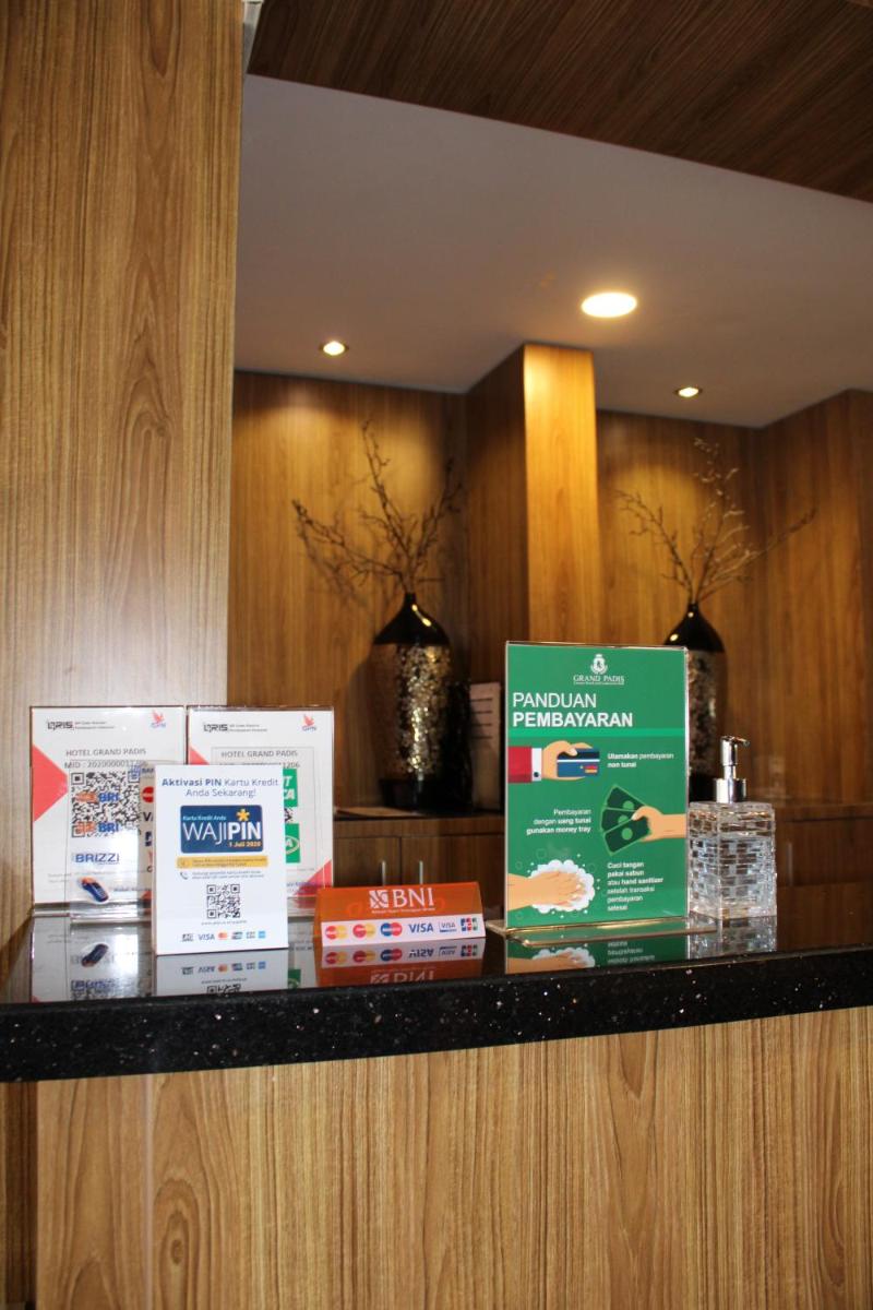 Grand Padis Hotel - Housity