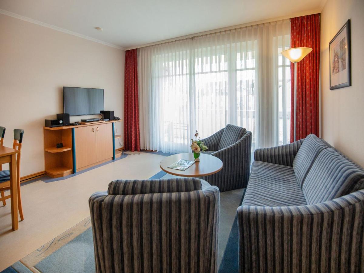 Dünenpark Binz - Klassik Ferienwohnung mit 1 Schlafzimmer und Balkon im Obergeschoss 018 - Housity