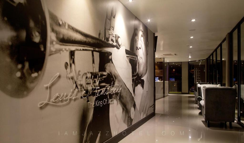 I am Jazz Hotel - Housity