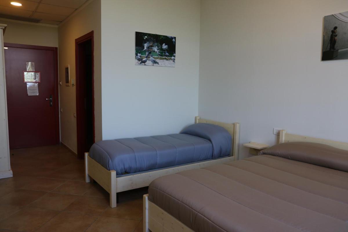 Student\'s Hostel Parma - Housity