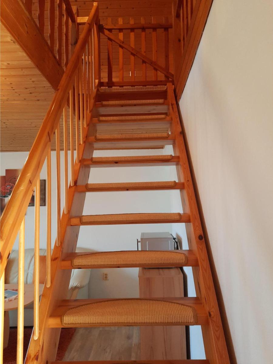 Leuchtturmblick - Ferienwohnung für die Familie in Grieben Insel Hiddensee - Housity
